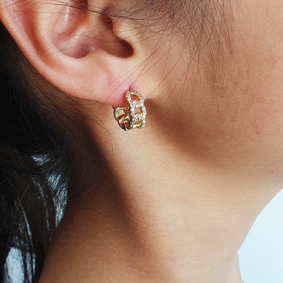 18ct Gold Plated on 925 Silver cuban chain hoop earrings - Picture 4 of 5